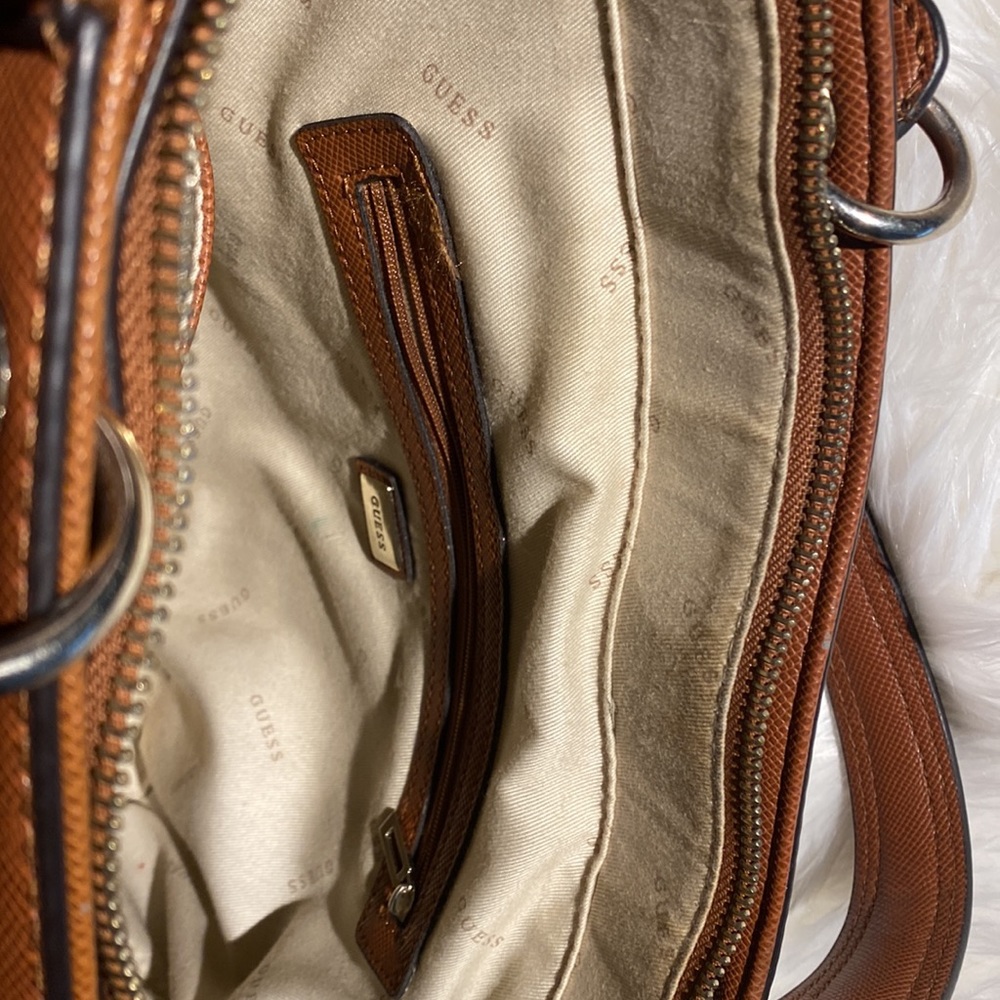 Guess Tote Bag With Matching Wallet Set - image 4